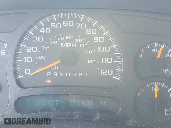 2006 Chevrolet Silverado 1500 Work Truck with VIN 1GCEC19X86Z137663, listed as a IAAI auction lot 41950323 with 151,433 mi miles. Bid and sale history available at carsss.com. Image 7.