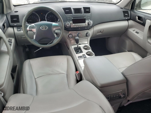 2011 Toyota Highlander with VIN 5TDZK3EH6BS026944, listed as a Copart auction lot 50164615 with 145,892 mi miles and Salvage Title. Bid and sale history available at carsss.com. Image 8.