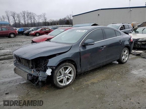 2015 Volvo S60 T5 Drive-E Premier Plus with VIN YV140MFC7F1309794, listed as a Copart auction lot 42718355 with 0 mi miles and Salvage Title. Bid and sale history available at carsss.com. Image 1.