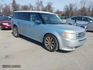 2009 Ford Flex Limited with VIN 2FMEK63C59BA36735, listed as a IAAI auction lot 41784687 with 226,578 mi miles. Bid and sale history available at carsss.com. Image 1.