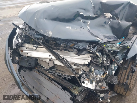 2020 Toyota Camry LE with VIN 4T1L11AK3LU977805, listed as a IAAI auction lot 41907558 with 82,237 mi miles and . Bid and sale history available at DreamBid. Image 6.