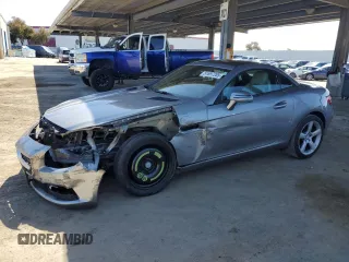 2014 Mercedes-Benz SLK-Class SLK 250 with VIN WDDPK4HA5EF089815, listed as a Copart auction lot 51697285 with 85,427 mi miles and Salvage Title. Bid and sale history available at carsss.com. Image 1.