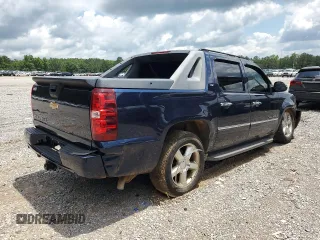 2012 Chevrolet Avalanche LTZ z VIN 3GNTKGE72CG295762, wystawiony jako Copart lot #58274695 z przebiegiem 106 575 mil mil oraz Szkoda całkowita • Salvage title. Historia ofert i sprzedaży dostępna na DreamBid. Obrazek 3.