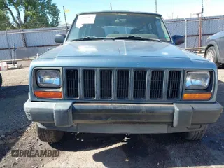 1998 Jeep Cherokee SE с VIN 1J4FT28S3WL282431, выставлен на аукционе IAAI как лот 41668470 с пробегом 203 932 миль миль и . История ставок и продаж доступна на DreamBid. Изображение 13.