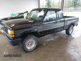 1989 Ford Ranger with VIN 1FTCR15T2KPB41366, listed as a IAAI auction lot 41980273 with 57,772 mi miles. Bid and sale history available at carsss.com. Image 2.