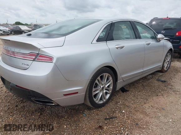 2016 Lincoln MKZ with VIN 3LN6L2G90GR631161, listed as a IAAI auction lot 42063610 with 63,336 mi miles. Bid and sale history available at carsss.com. Image 4.