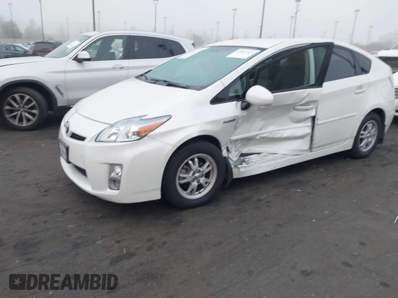 2010 Toyota Prius II with VIN JTDKN3DU9A0121927, listed as a IAAI auction lot 42085463 with 170,750 mi miles. Bid and sale history available at carsss.com. Image 2.