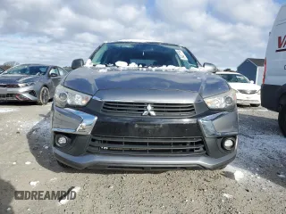 2017 Mitsubishi Outlander ES z VIN JA4AR3AU9HZ040818, wystawiony jako Copart lot #84871744 z przebiegiem 110 855 mil mil oraz Szkoda całkowita • Salvage title. Historia ofert i sprzedaży dostępna na DreamBid. Obrazek 5.