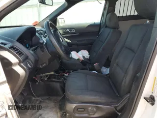 2019 Ford Police Interceptor Utility z VIN 1FM5K8AR7KGA28735, wystawiony jako Copart lot #48249505 z przebiegiem 137 809 mil mil oraz Szkoda całkowita • Salvage title. Historia ofert i sprzedaży dostępna na DreamBid. Obrazek 7.