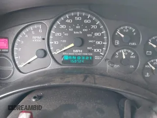 2000 GMC New Sierra 1500 SLE with VIN 1GTEC14T4YE363679, listed as a IAAI auction lot 41467204 with 150,724 mi miles. Bid and sale history available at carsss.com. Image 14.