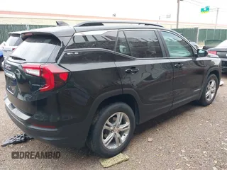 2022 GMC Terrain SLE z VIN 3GKALMEV0NL114733, wystawiony jako IAAI lot #41932365 z przebiegiem Nie podano mil oraz . Historia ofert i sprzedaży dostępna na DreamBid. Obrazek 4.