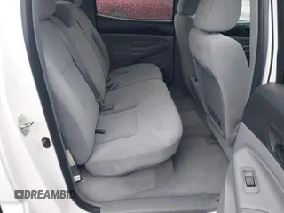 2007 Toyota Tacoma with VIN 5TELU42N97Z447826, listed as a IAAI auction lot 41862267 with 194,545 mi miles and . Bid and sale history available at DreamBid. Image 8.