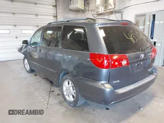 2006 Toyota Sienna XLE with VIN 5TDZA22C86S559955, listed as a IAAI auction lot 40525261 with 141,926 mi miles. Bid and sale history available at carsss.com. Image 3.
