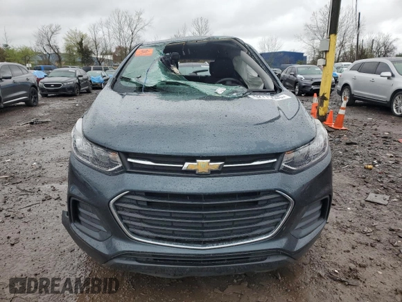 2021 Chevrolet Trax LS with VIN KL7CJNSB1MB347897, listed as a Copart auction lot 52775545 with 37,542 mi miles and Salvage Title. Bid and sale history available at carsss.com. Image 5.