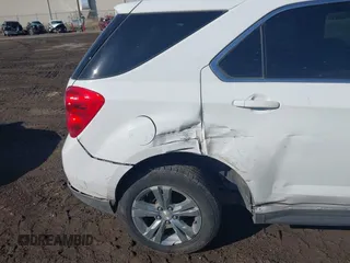 2015 Chevrolet Equinox LT with VIN 2GNALBEK4F6264525, listed as a IAAI auction lot 41759084 with 91,638 mi miles. Bid and sale history available at carsss.com. Image 6.