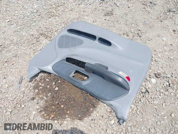 2001 Ford F-150 XL with VIN 2FTZF07251CA53817, listed as a IAAI auction lot 42661123 with Not provided miles and . Bid and sale history available at DreamBid. Image 12.