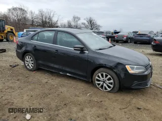 2013 Volkswagen Jetta SE with VIN 3VWDP7AJ8DM429030, listed as a Copart auction lot 47759145 with 173,476 mi miles and Salvage title. Bid and sale history available at DreamBid. Image 4.