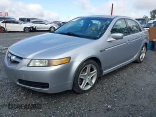 2005 Acura TL with VIN 19UUA66205A014235, listed as a IAAI auction lot 41531763 with 196,236 mi miles. Bid and sale history available at carsss.com. Image 2.