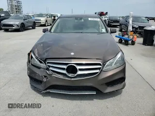2014 Mercedes-Benz E-Class E 350 Sport with VIN WDDHF5KB0EA841353, listed as a Copart auction lot 53307615 with 234,042 mi miles and Salvage Title. Bid and sale history available at carsss.com. Image 11.