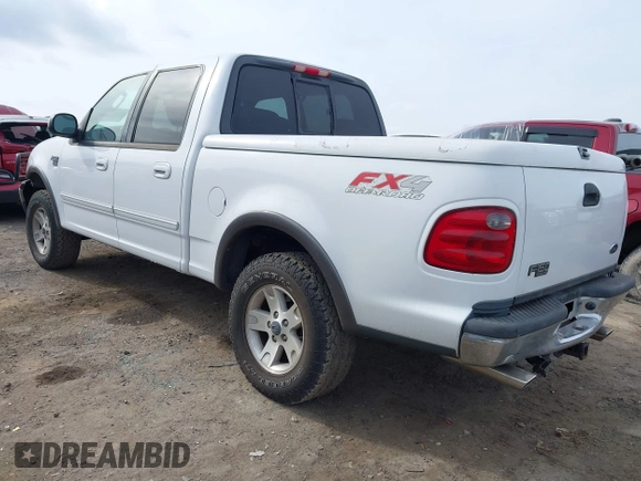 2003 Ford F-150 XLT with VIN 1FTRW08L73KA73945, listed as a IAAI auction lot 41474904 with 122,080 mi miles. Bid and sale history available at carsss.com. Image 3.