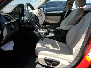 2015 BMW 3 Series 328i z VIN WBA3C1C51FK118201, wystawiony jako Copart lot #56238705 z przebiegiem 90 416 mil mil oraz Szkoda całkowita • Salvage title. Historia ofert i sprzedaży dostępna na DreamBid. Obrazek 7.
