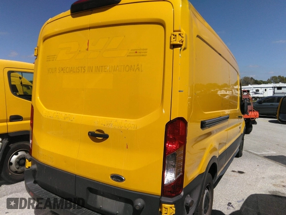 2018 Ford Transit z VIN 1FTYR2CMXJKB45362, wystawiony jako IAAI lot #35823722 z przebiegiem 247 767 mil mil oraz . Historia ofert i sprzedaży dostępna na DreamBid. Obrazek 4.
