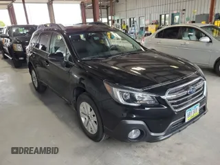 2018 Subaru Outback Premium z VIN 4S4BSAHC7J3328065, wystawiony jako IAAI lot #42501033 z przebiegiem 57 894 mil mil oraz . Historia ofert i sprzedaży dostępna na DreamBid. Obrazek 1.