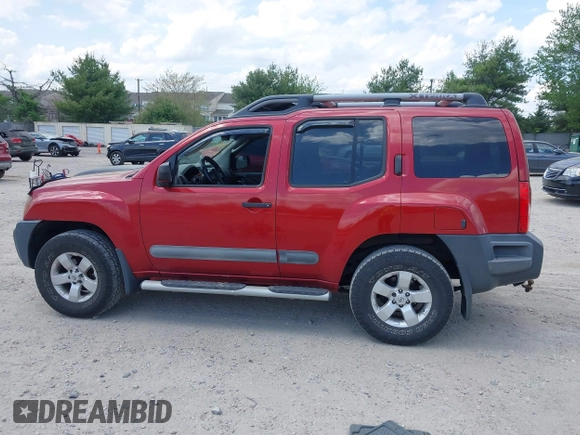 2012 Nissan Xterra S z VIN 5N1AN0NW9CN800611, wystawiony jako IAAI lot #42188540 z przebiegiem 152 289 mil mil oraz . Historia ofert i sprzedaży dostępna na DreamBid. Obrazek 15.