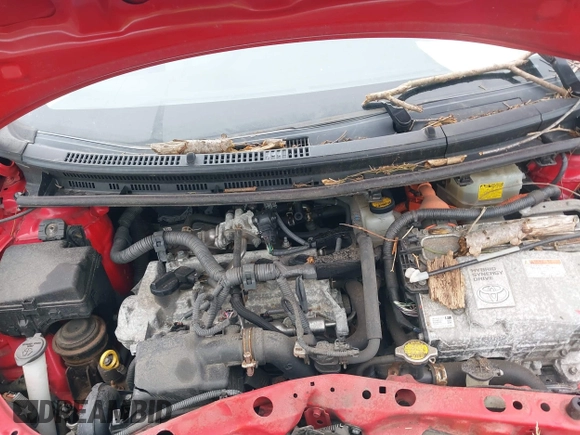 2013 Toyota Prius One with VIN JTDKDTB33D1528282, listed as a IAAI auction lot 41979126 with Not Provided miles and . Bid and sale history available at DreamBid. Image 10.