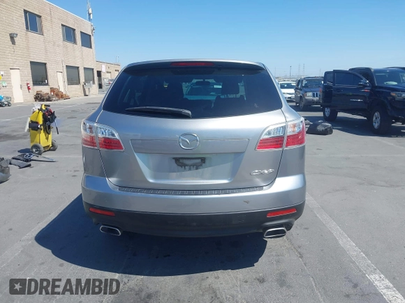 2011 Mazda CX-9 Sport with VIN JM3TB2BVXB0307360, listed as a IAAI auction lot 42580629 with 136,928 mi miles and . Bid and sale history available at DreamBid. Image 17.