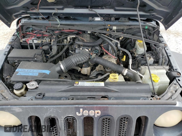 2007 Jeep Wrangler Unlimited X with VIN 1J8GA39107L105101, listed as a Copart auction lot 88559675 with 213,902 mi miles and Salvage title. Bid and sale history available at DreamBid. Image 11.