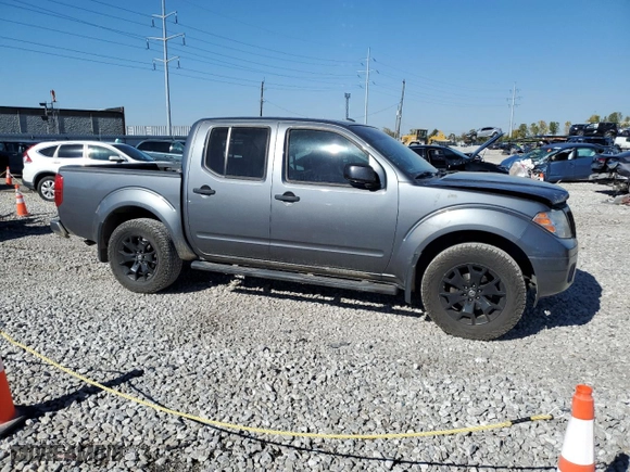 2018 Nissan Frontier PRO-4X with VIN 1N6AD0EV7JN766614, listed as a Copart auction lot 76400834 with 180,560 mi miles and Salvage Title. Bid and sale history available at carsss.com. Image 4.