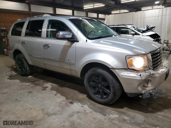 2007 Chrysler Aspen Limited with VIN 1A8HX58P57F521793, listed as a Copart auction lot 83370244 with 135,563 mi miles and Salvage Title. Bid and sale history available at carsss.com. Image 4.