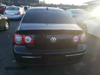 2006 Volkswagen Passat Lux with VIN WVWEK93C96P106165, listed as a Copart auction lot 88152655 with 133,192 mi miles and Salvage title. Bid and sale history available at DreamBid. Image 6.