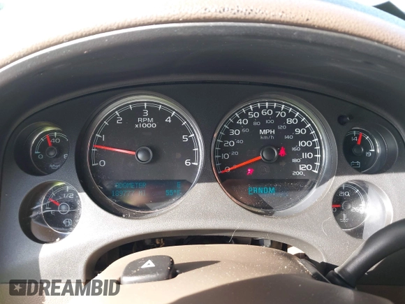 2010 Chevrolet Suburban LTZ with VIN 1GNUCKE00AR176516, listed as a IAAI auction lot 42326903 with 189,777 mi miles and . Bid and sale history available at DreamBid. Image 7.