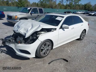 2016 Mercedes-Benz E-Class E 350 Sport with VIN WDDHF5KB2GB232214, listed as a IAAI auction lot 41723156 with 119,157 mi miles. Bid and sale history available at carsss.com. Image 17.