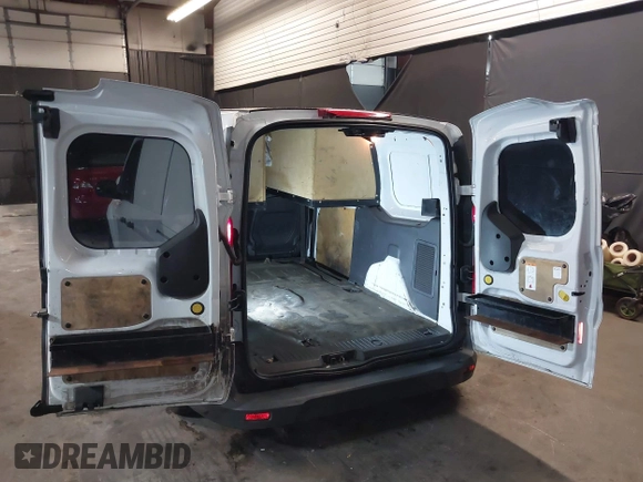 2017 Ford Transit Connect XL с VIN NM0LS7E70H1335204, выставлен на аукционе IAAI как лот 40925066 с пробегом 90 450 миль миль и . История ставок и продаж доступна на DreamBid. Изображение 3.