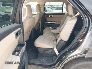 2023 Ford Explorer XLT with VIN 1FMSK7DH5PGB18456, listed as a IAAI auction lot 42067888 with 20,856 mi miles. Bid and sale history available at carsss.com. Image 19.