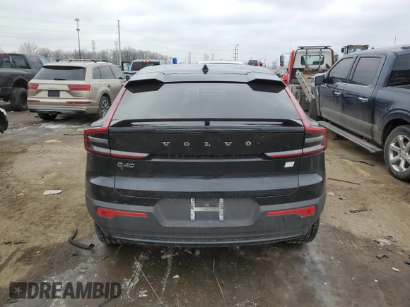 2023 Volvo C40 Ultimate with VIN YV4ED3GM5P2066575, listed as a Copart auction lot 44980045 with 18,436 mi miles and Salvage Title. Bid and sale history available at DreamBid. Image 6.