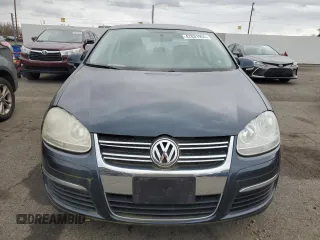 2010 Volkswagen Jetta S z VIN 3VWJX7AJ7AM027269, wystawiony jako Copart lot #60443375 z przebiegiem Nie podano mil oraz Szkoda całkowita • Salvage title. Historia ofert i sprzedaży dostępna na DreamBid. Obrazek 5.