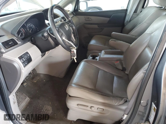 2012 Honda Odyssey Touring с VIN 5FNRL5H91CB138389, выставлен на аукционе Copart как лот 61137135 с пробегом 161 468 миль миль и Чистый • Clean title. История ставок и продаж доступна на DreamBid. Изображение 7.