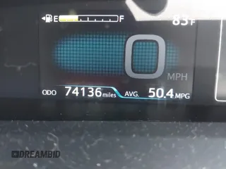 2016 Toyota Prius Four z VIN JTDKARFU7G3017018, wystawiony jako IAAI lot #42224376 z przebiegiem 74 136 mil mil oraz . Historia ofert i sprzedaży dostępna na DreamBid. Obrazek 16.