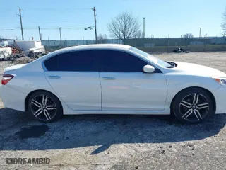 2017 Honda Accord Sedan Sport with VIN 1HGCR2F53HA304903, listed as a IAAI auction lot 41770593 with 1 mi miles. Bid and sale history available at carsss.com. Image 12.