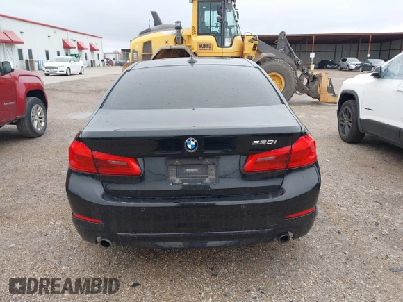 2019 BMW 5 Series 530i z VIN WBAJA5C52KWW06869, wystawiony jako IAAI lot #41494078 z przebiegiem 71 415 mil mil oraz . Historia ofert i sprzedaży dostępna na DreamBid. Obrazek 16.