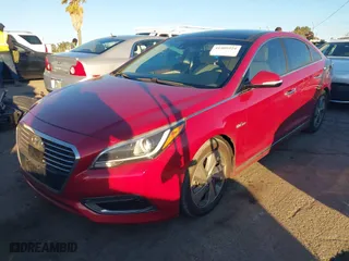 2016 Hyundai Sonata Hybrid Limited with VIN KMHE34L11GA027569, listed as a IAAI auction lot 41409224 with 111,006 mi miles. Bid and sale history available at carsss.com. Image 17.