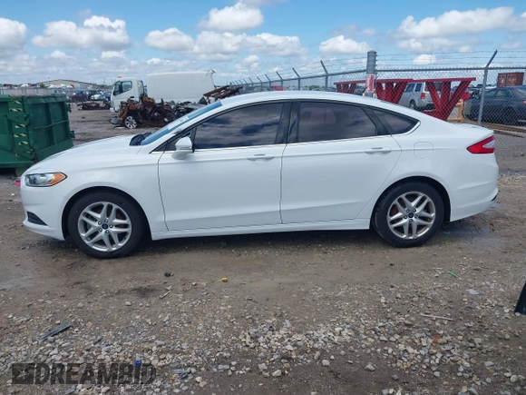 2013 Ford Fusion SE with VIN 3FA6P0HRXDR305946, listed as a IAAI auction lot 42449481 with 109,172 mi miles and . Bid and sale history available at DreamBid. Image 14.