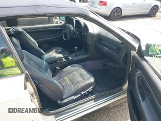 1995 BMW 3 Series с VIN WBABJ5320SJC83061, выставлен на аукционе IAAI как лот 42622969 с пробегом 221 495 миль миль и . История ставок и продаж доступна на DreamBid. Изображение 5.