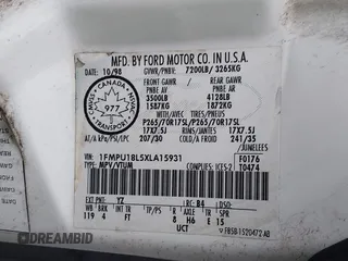 1999 Ford Expedition XLT z VIN 1FMPU18L5XLA15931, wystawiony jako IAAI lot #41952949 z przebiegiem 197 134 mil mil oraz . Historia ofert i sprzedaży dostępna na DreamBid. Obrazek 9.