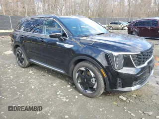 2025 Kia Sorento Hybrid EX with VIN KNDRHDJGXS5338773, listed as a Copart auction lot 47635515 with 2,904 mi miles and Salvage Title. Bid and sale history available at carsss.com. Image 4.