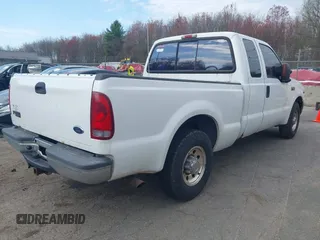 2004 Ford Super Duty F-250 XL with VIN 1FTNX20S54EB44229, listed as a IAAI auction lot 42118078 with 197,719 mi miles. Bid and sale history available at carsss.com. Image 4.